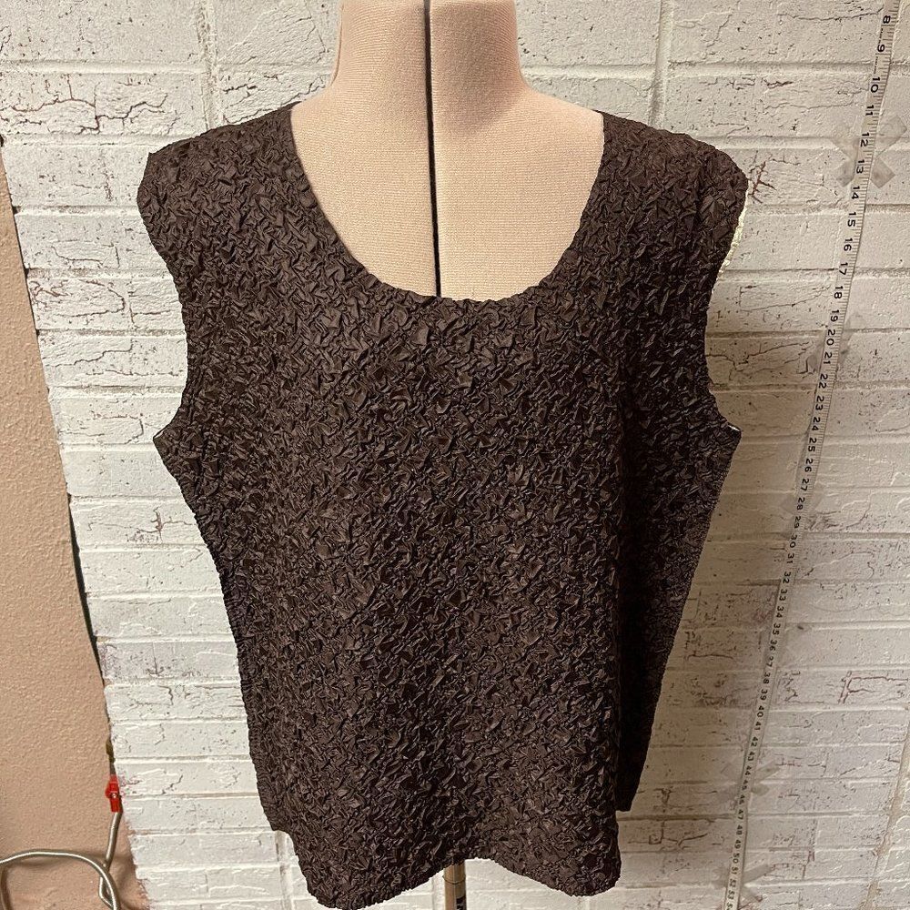 NWOT Brown Sybelle sleeveless Stretchy tank top XL